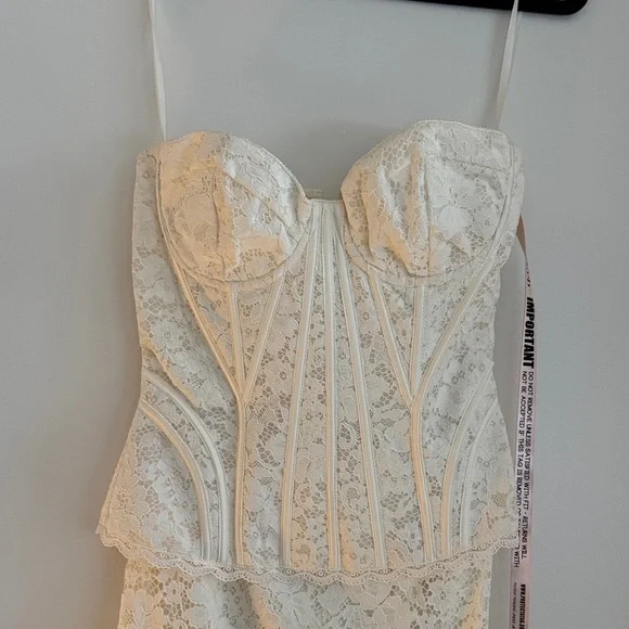 House of CB Solaine Ivory Lace Corset Maxi Dress - Picture 5 of 9